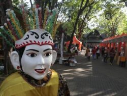 Anak Betawi Ini Kaya Raya Berkat Jual Hidangan Bersama ‘Sampah’