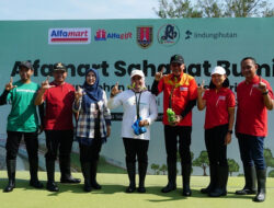Rayakan Hari Bumi 2025, Alfamart Tanam 20.000 Mangrove Ke Pesisir Semarang