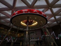 IHSG Balik Ke 7.100, Asing Diam-diam Malah Lego 10 Saham Ini
