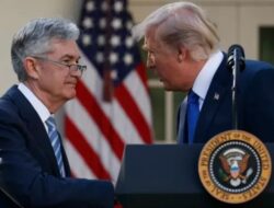 Trump Desak The Fed Pangkas Bunga Acuan 1%, Sebut Powell Rugikan Negeri