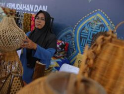 Kerajinan Mutiara – Kain Tenun Sasak, Intip Produk Dan Menengah Binaan Lombok