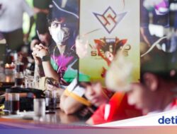 18 Skuat Siap Tanding Ke Trophy Dunia Free Fire Jakarta