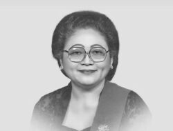 Peramal India Datangi Ibu Tien, Awalnya Ditolak-Ramalannya Karena Itu Nyata