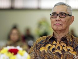 Try Sutrisno, Tentara Zeni yang Dari Sebab Itu Ajudan Kepala Negara Lalu Wapres RI