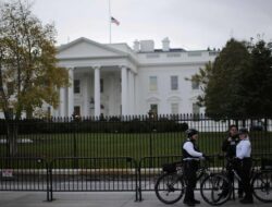 Kepala Negara AS Beban & Menangis Usai Serangan Militer Gagal Total