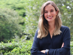 Karena Itu Miliuner Termuda, Wanita Ini Bangun Usaha Rp185 T Di Nol