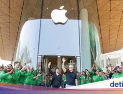 Borong RAM Telepon Genggam Untuk Jegal Pesaing