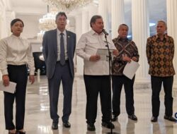 Usai Lapor Prabowo Bos OJK Pede Usd AS Bakal Balik, Ini Syaratnya