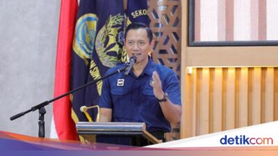 AHY Angkat Bicara soal Harga Tiket Pesawat Bakal Naik