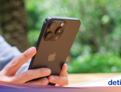 Apple Pun Tak Kuasa Menahan Harga iPhone