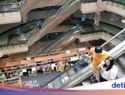 Pengusaha Mal Teriak Matauang Asing AS Meroket, Biaya Operasional-Harga Produk Naik