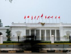 Kepala Negara RI Tiba-Tiba Panggil Pembantu Presiden Pembantu Presiden Ekonomi Ke Istana Jam 4 Pagi