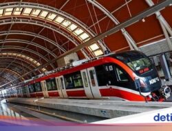 Naik LRT Jabodebek Cuma Bayar Rp 8