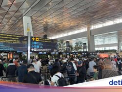 467 Penerbangan Batal Imbas Abu Vulkanik, 150 Ribu Penumpang Terdampak