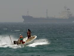 Blokade Houthi Guncang Pasokan Energi Internasional, Harga Migas Lampaui USD100 per Barel