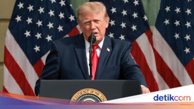 Trump Kembalikan Rp 8,9 Juta Di Hampir 1 Juta Peserta Obamacare, Ada Apa?